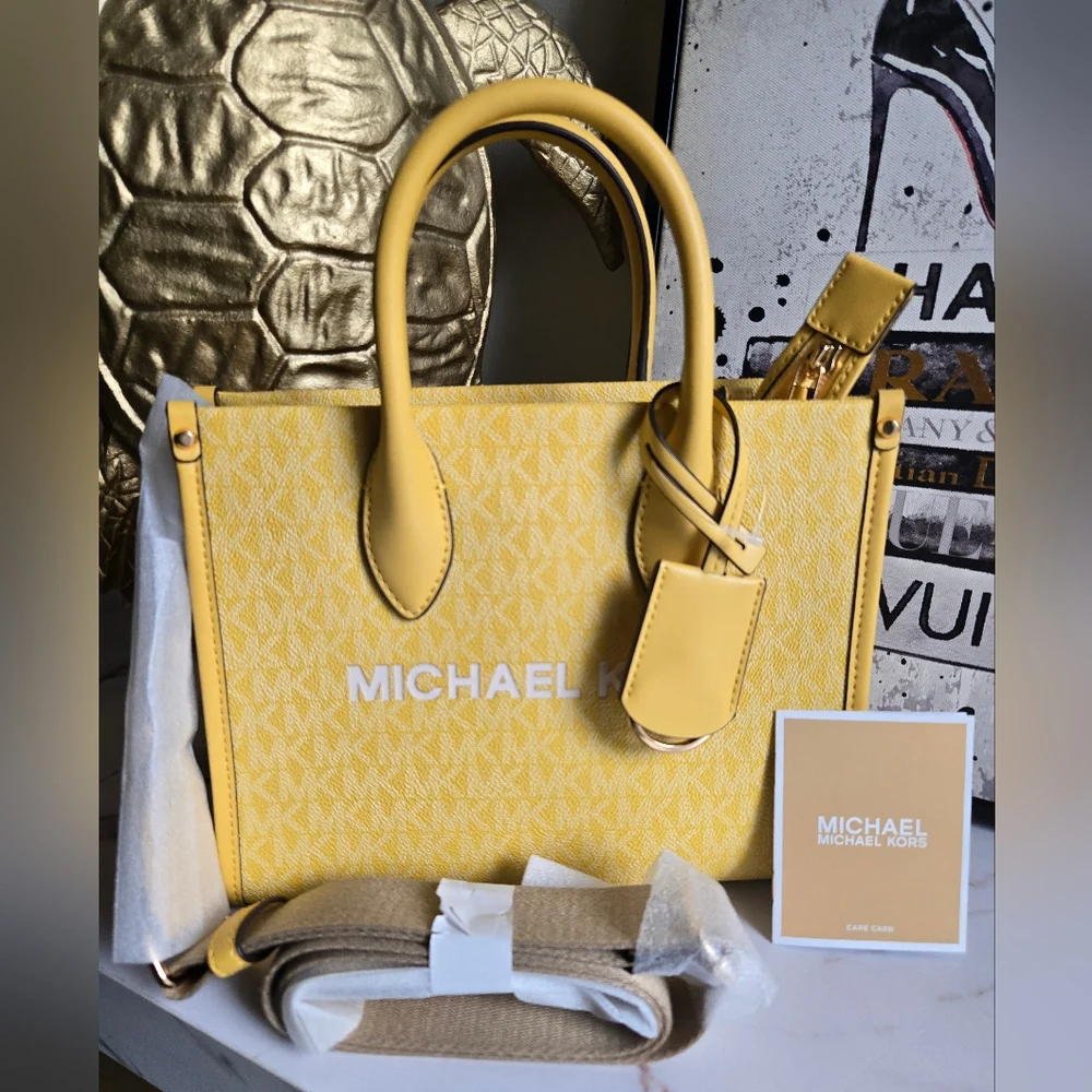 Michael Kors Mirella Signature Crosdbody Satchel Bag With Strap - Picture 2 of 10